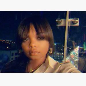 Meet your Posher, Alexus